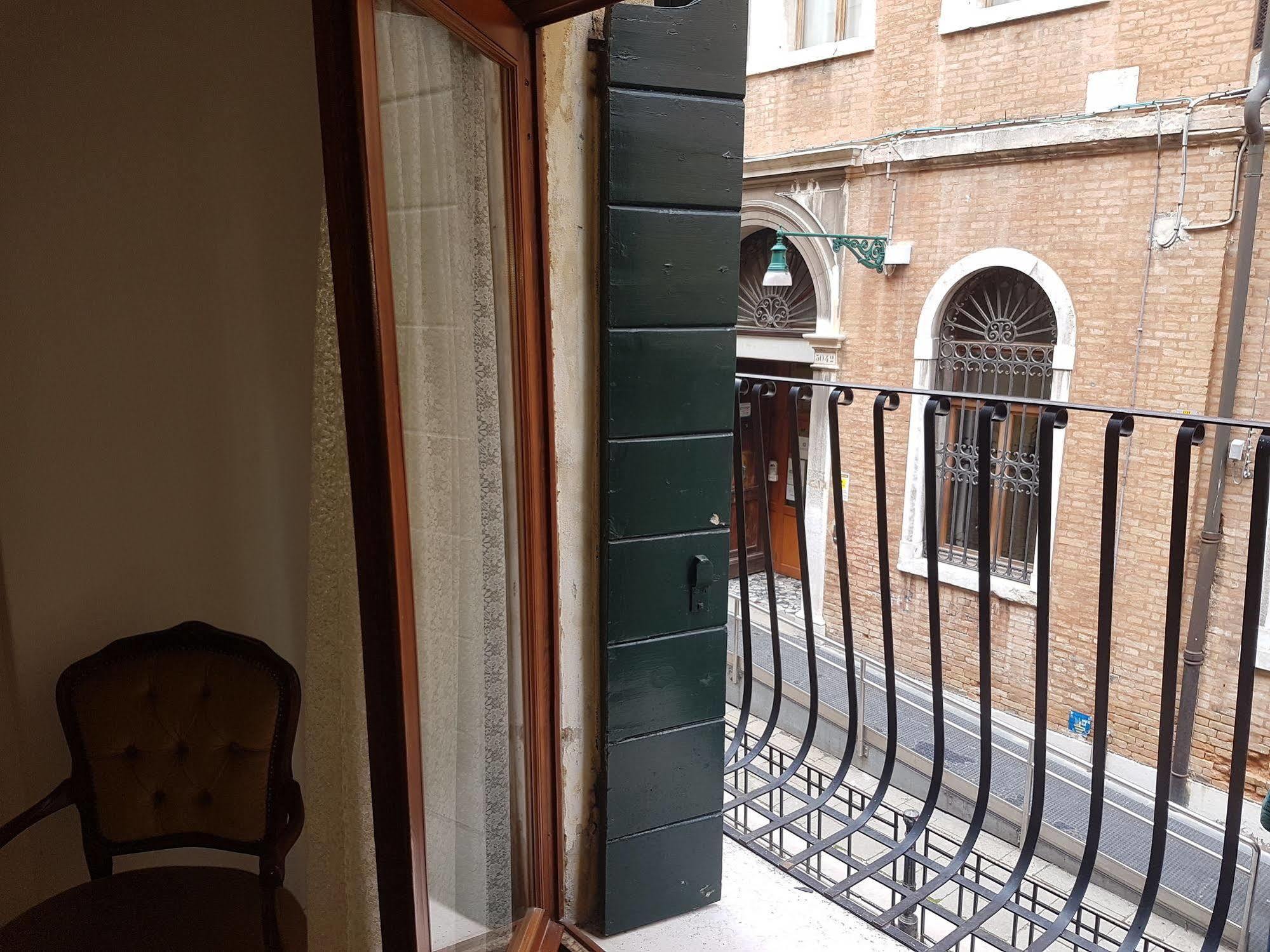 Casa Arte Hotell Venedig Exteriör bild