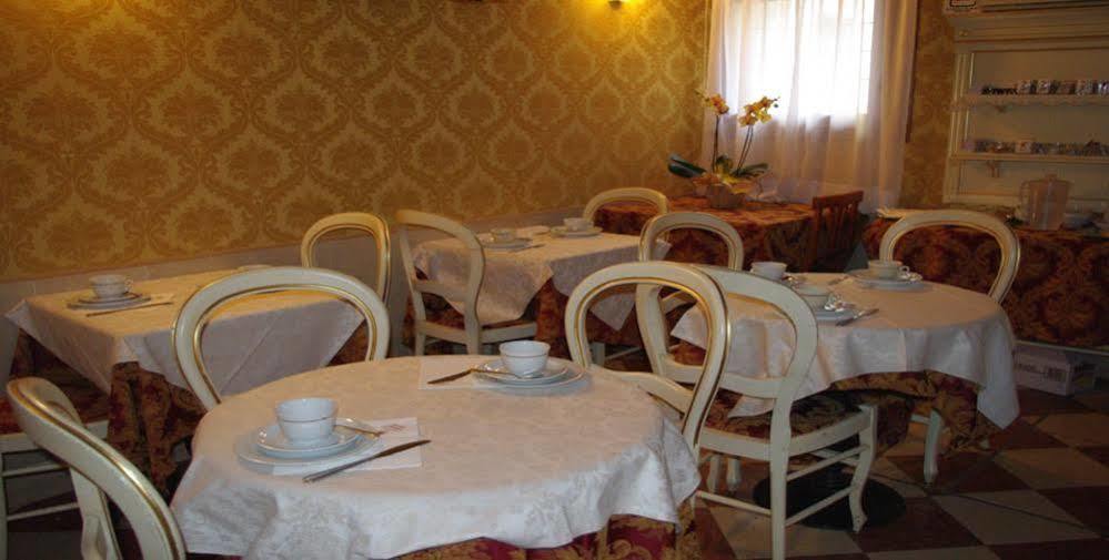 Casa Arte Hotell Venedig Exteriör bild
